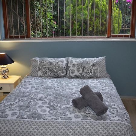 Seaforth Beach Apartment ケープタウン エクステリア 写真