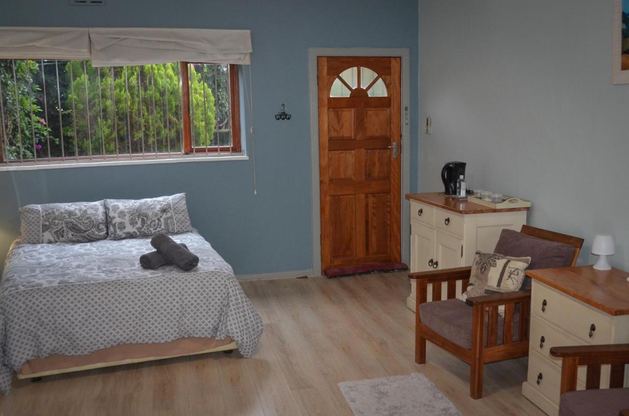 Seaforth Beach Apartment ケープタウン エクステリア 写真